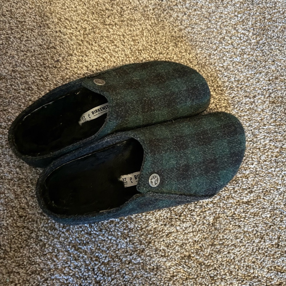 Birkenstock zermatt Plaid Slippers - Green and Black size 37